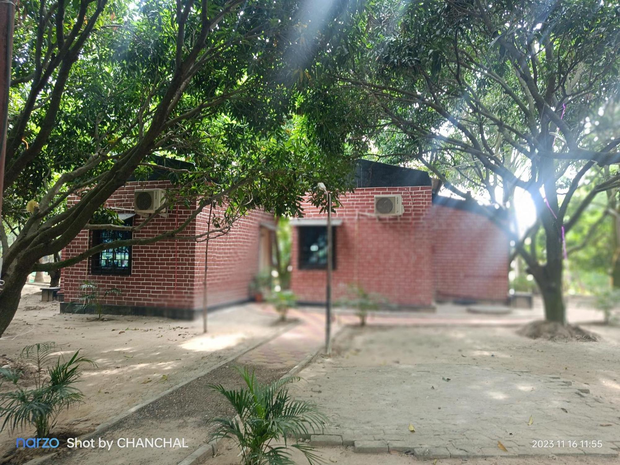 Modhubon Agro Tourism Hotell Bolpur Eksteriør bilde